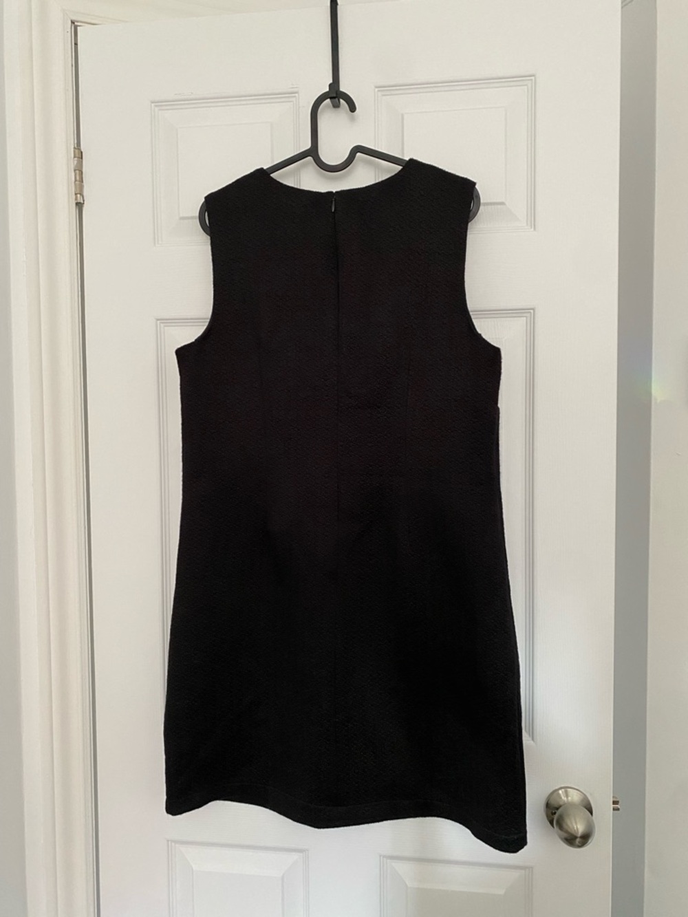 ALFRED SUNG Black Sleeveless Mini Shift Dress - Picture 3 of 7